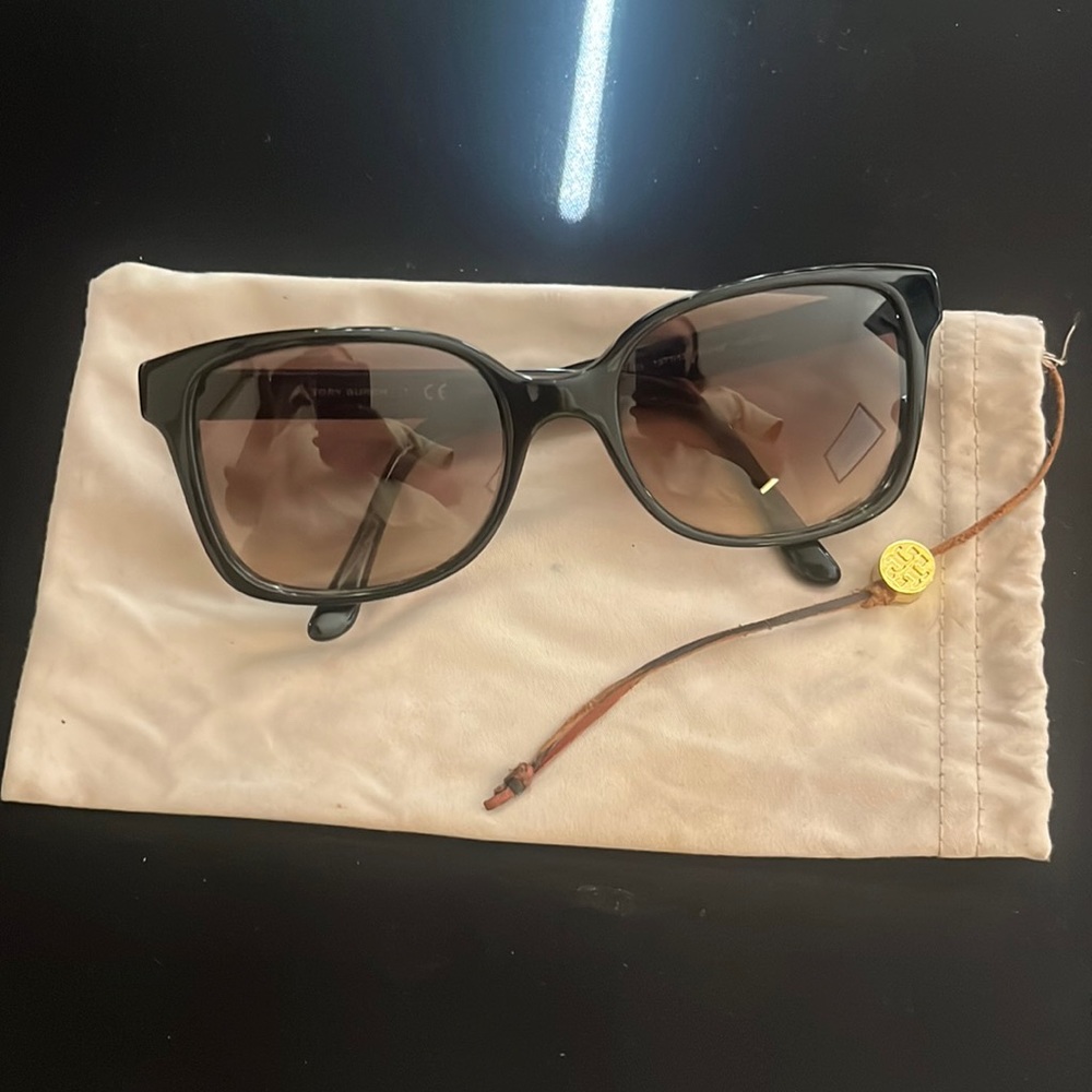 Women’s Tory Burch TY7103 sunglasses